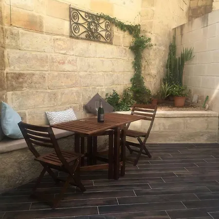 Сasa de vacaciones Lovely Maltese Townhouse Near Valletta